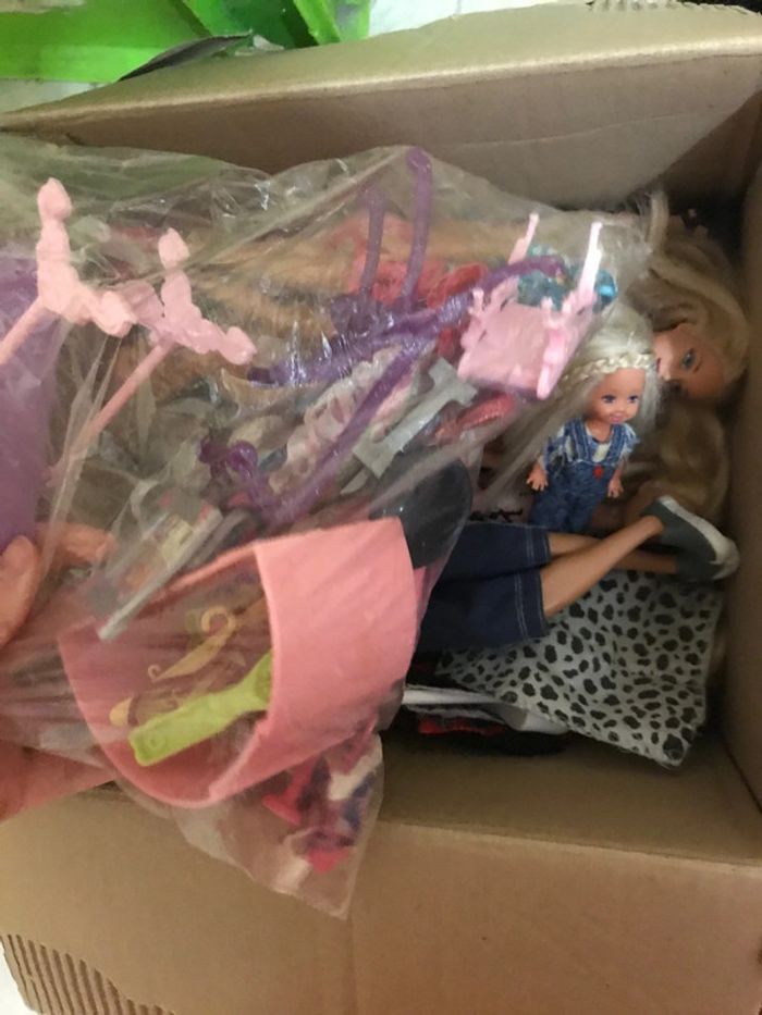 Gros lot de barbie - photo numéro 6