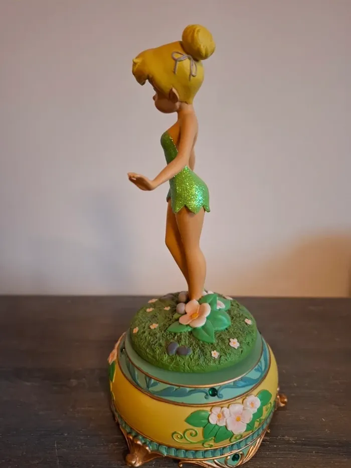 Figurine disneyland Paris fée clochette peter pan - photo numéro 6
