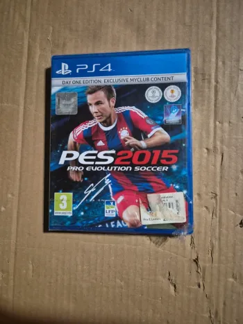 Pro Evolution Soccer 2015 pour PS4