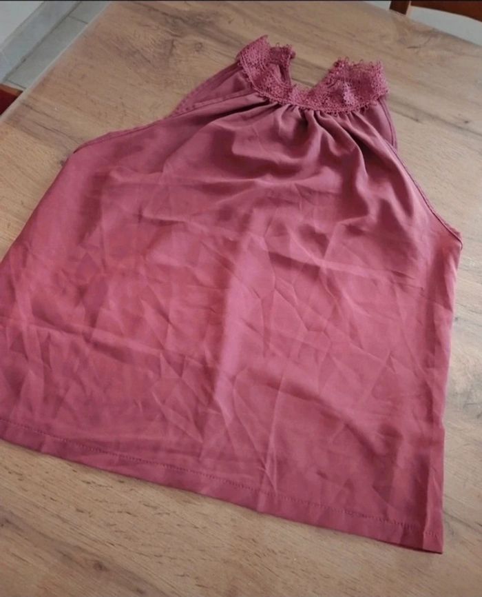 T-shirt femme M rose ras de cou