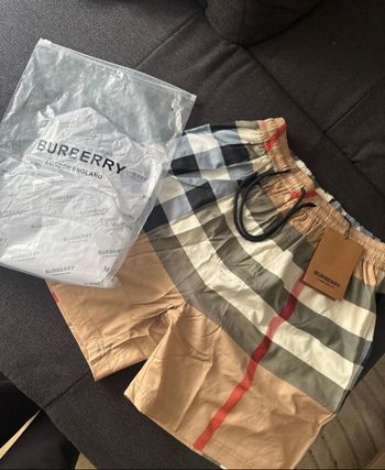 Short burberry