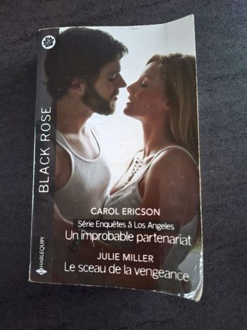 Romans Harlequin collection Black Rose en bon état