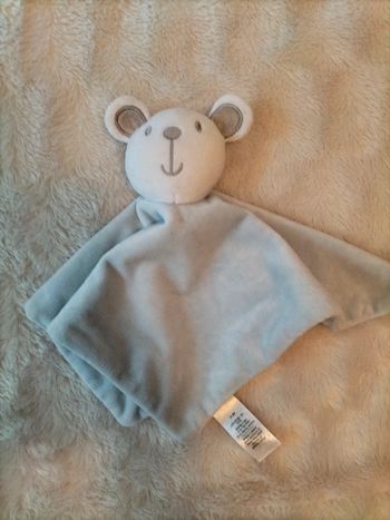Doudou ourson bleu