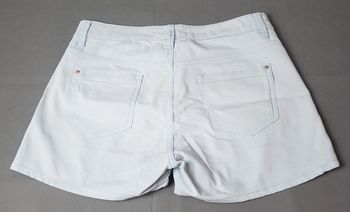short femme clair, style jean