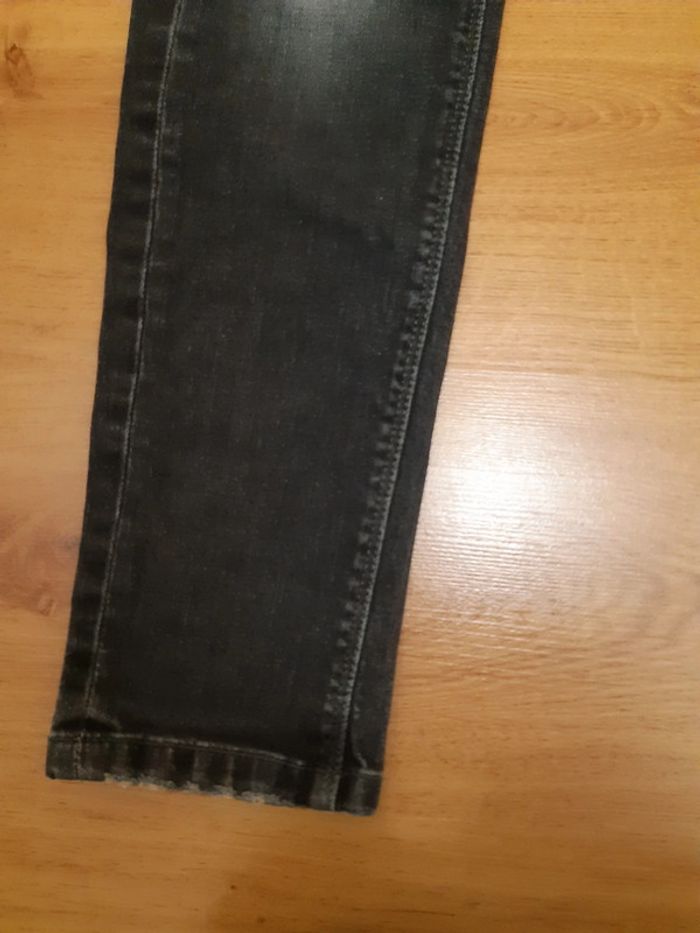 Jeans femme taille 32/36 voir taille sur l'étiquette - photo numéro 5