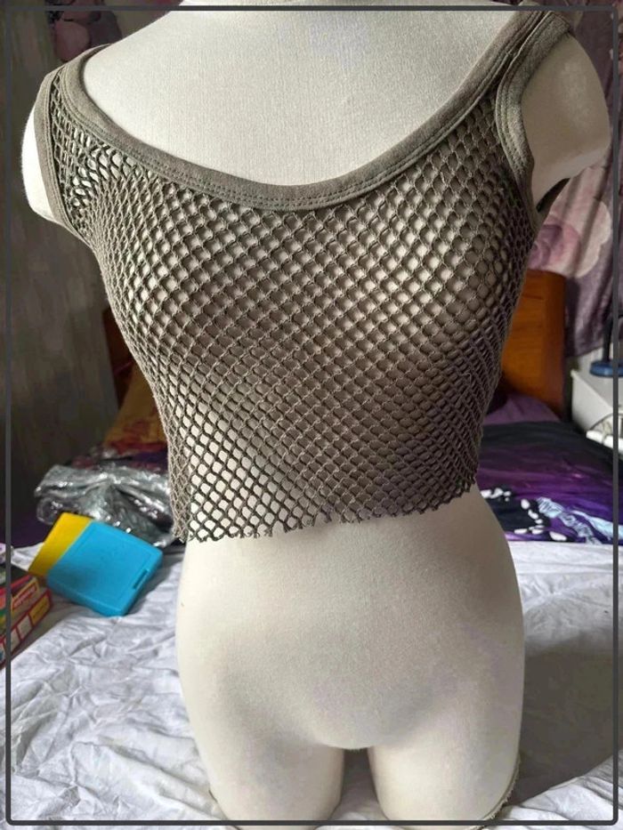 Crop top en maille taille 38 neuf avec étiquette - photo numéro 2