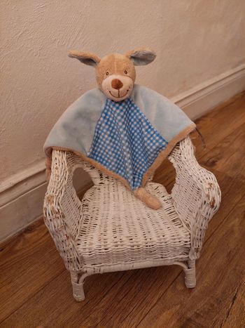 Doudou plat chien vichy bleu Keel Toys