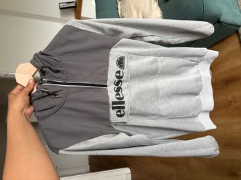 Pull Ellesse