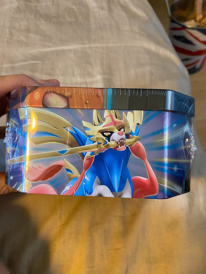 Box pokémon Koraidon Mai 2025 - photo numéro 5