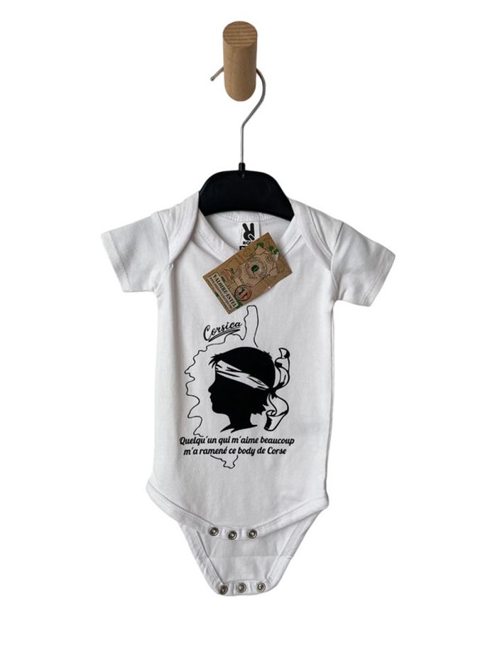 (NEUF) Body manches courtes Corse - 3 mois