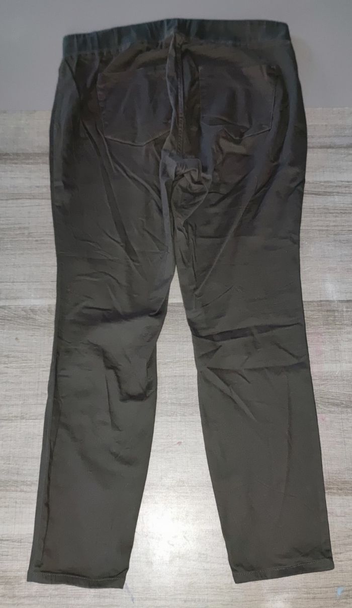 Jean kaki femme Kiabi T50 stretch - photo numéro 2