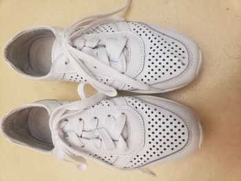 Chaussures plates tout confort tout cuir