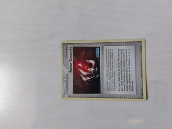 Fureur Compacte 92/115 Holo Stamped Bloc Ex Forces cachées