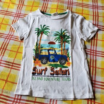 t-shirt h&m 5ans  (2e)