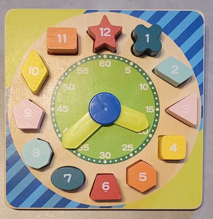 Horloge trieur de formes - photo numéro 2