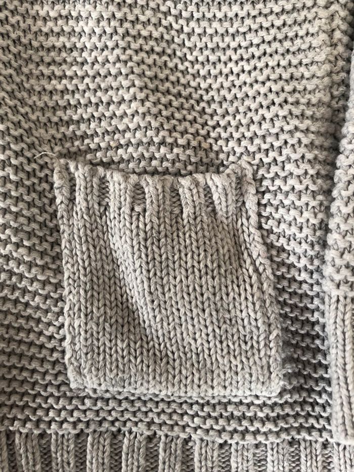 Gilet gris 24 mois - photo numéro 2