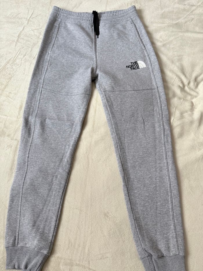 Jogging the north face