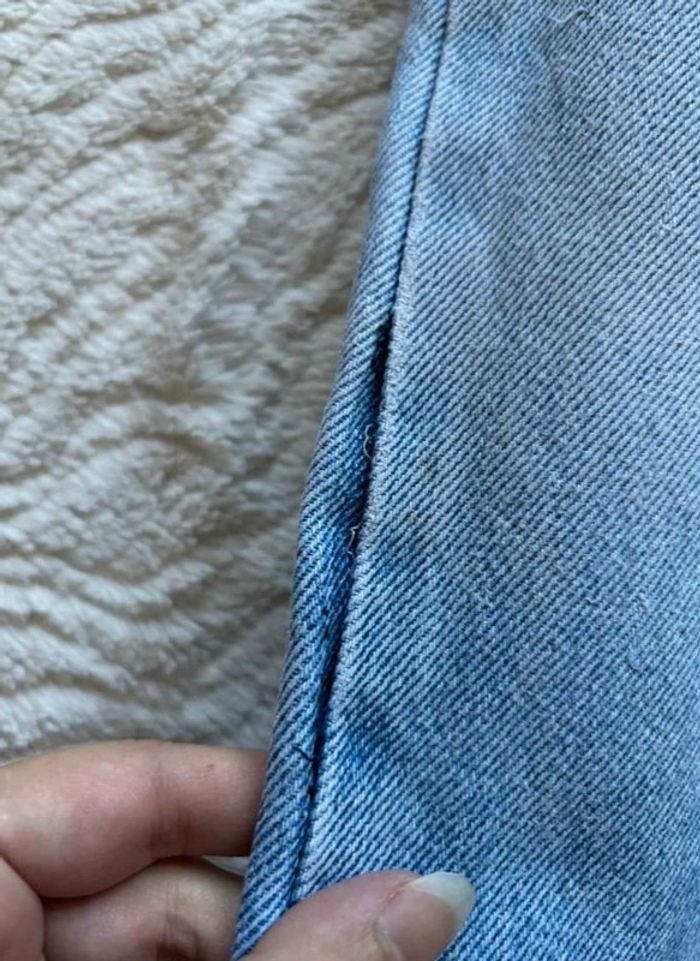 Jean Lévis 501 USA vintage 90s coupe droite bleu clair taille W30 M/40 - photo numéro 6