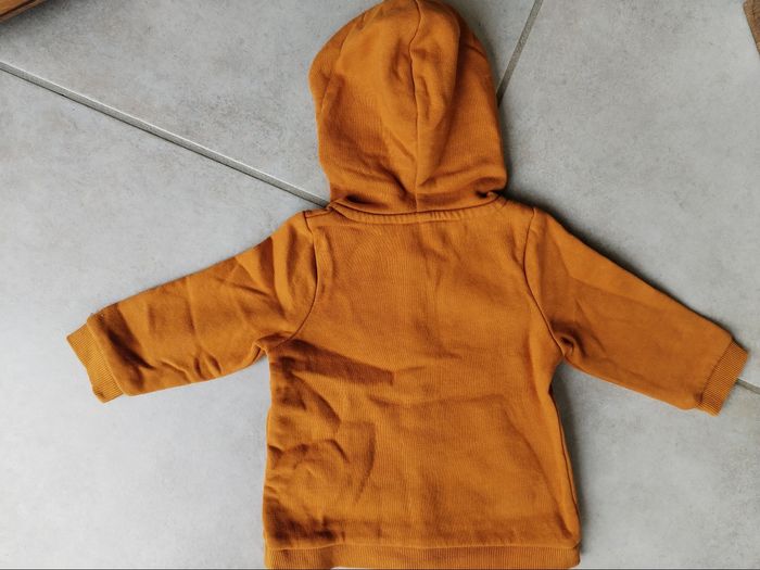 Sweat Orchestra, taille 6 mois - photo numéro 2