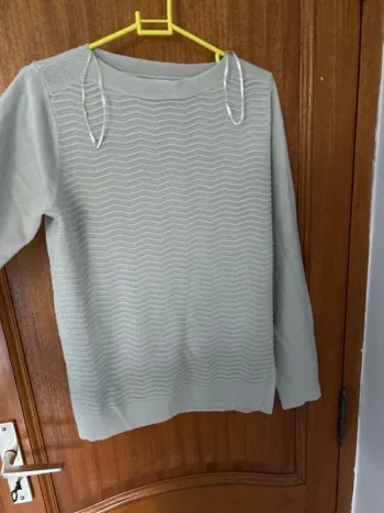 Pull gris