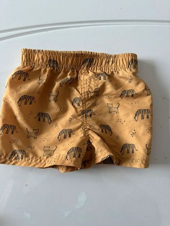 Short 18mois