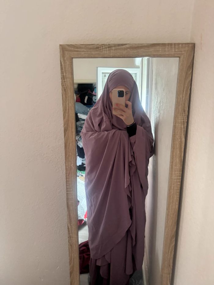 Abaya et grand khimar couleur lilas - photo numéro 8