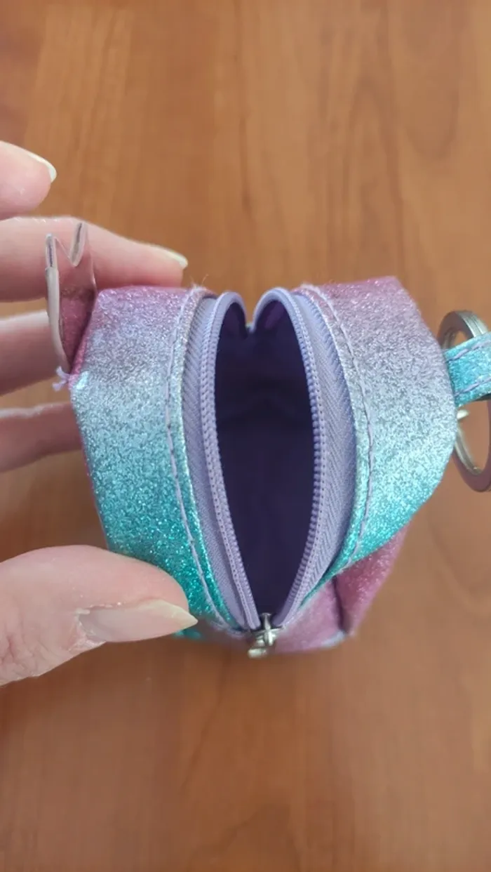 Petit sac porte clé pingouin pailleté - photo numéro 7