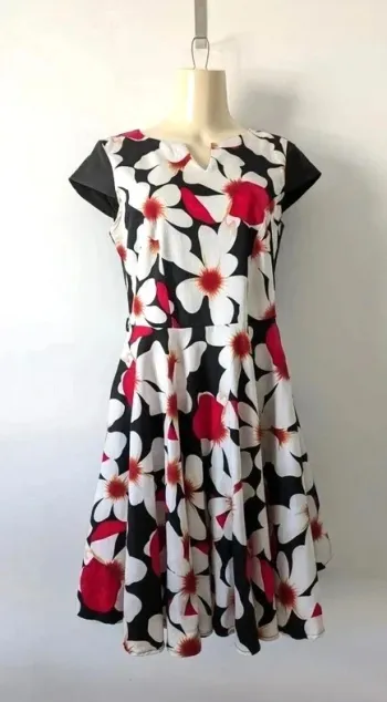 Robe d'été ample fleurie - Hippocampe - taille 40