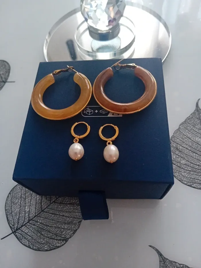 Lot de boucles d oreilles de la marque nilai