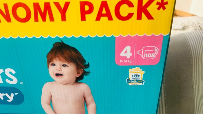 2 cartons Pampers T4 - photo numéro 2