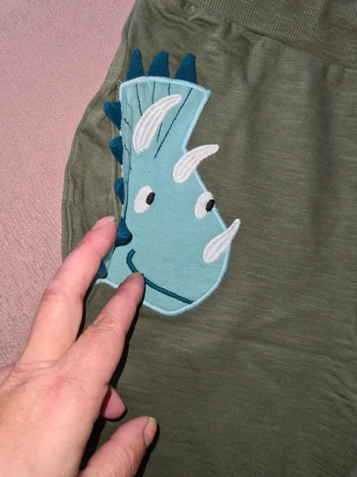 Short en coton neuf dpam 12 ans 🦕🦖 - photo numéro 2