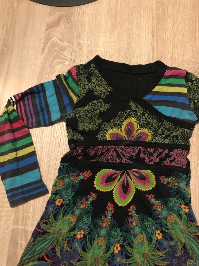 Robe desigual  3-4 ans - photo numéro 2