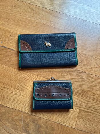 Lot de 2 porte monnaie de marque Chipie