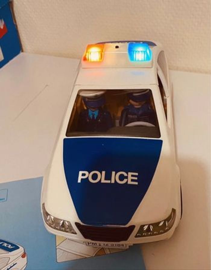 Voiture de police playmobil - photo numéro 9