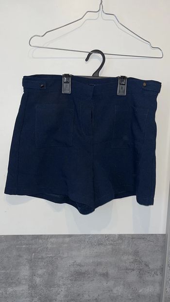 Short bleu marine