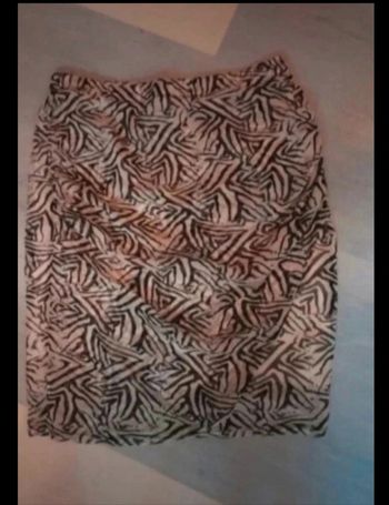 Jupe crayon zébrées T38