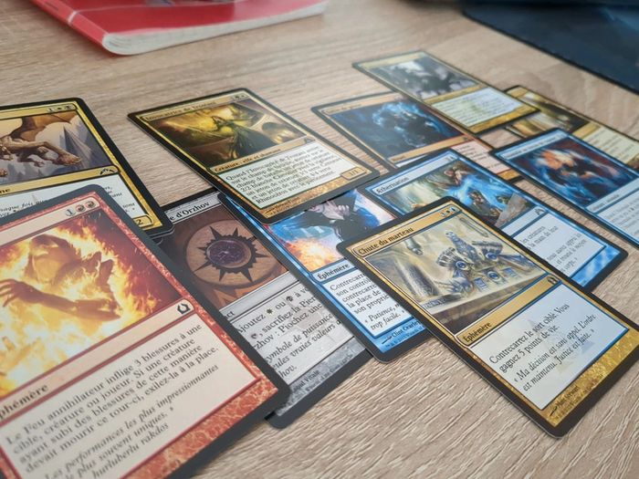 Lot de 50 cartes Magic issues des extensions Ravnica - photo numéro 2