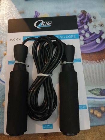 Corde à sauter ajustable