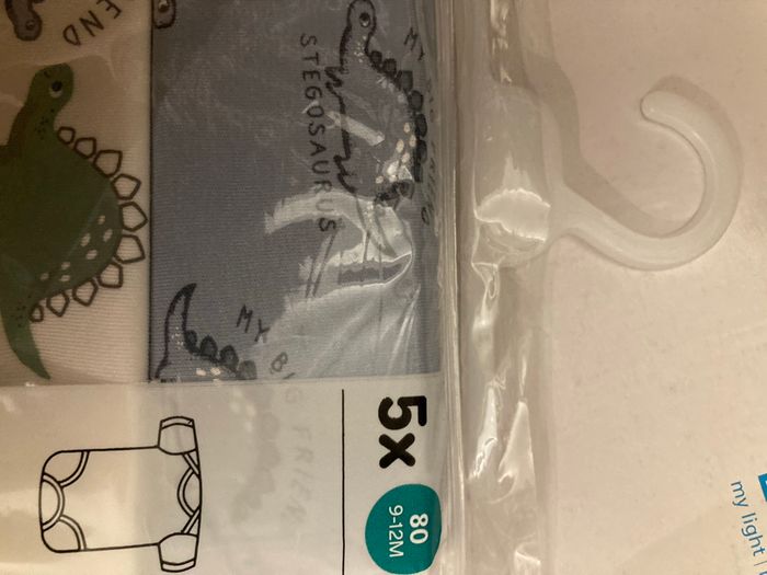 5 bodies manches longues neufs - photo numéro 2