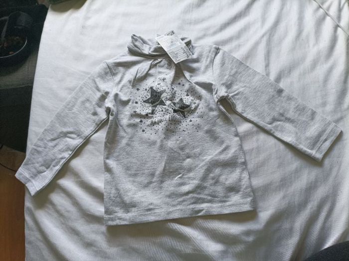 Pull gris