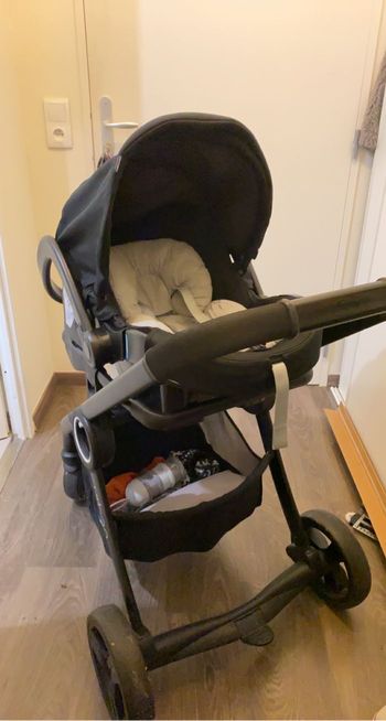 Pousette urban chicco trio