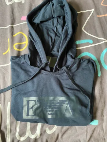 Pull à capuche