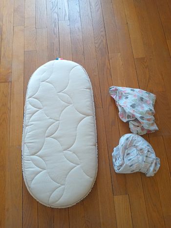Matelas ovale No stress pour couffin réversible coton bio