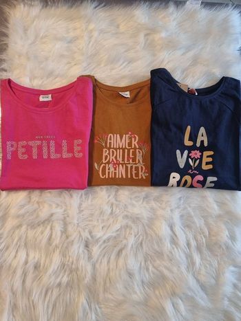 NEUFS non portés 🏷🏷🏷lot Tee-shirts MC 1 0 ans fille 💜😍🤩