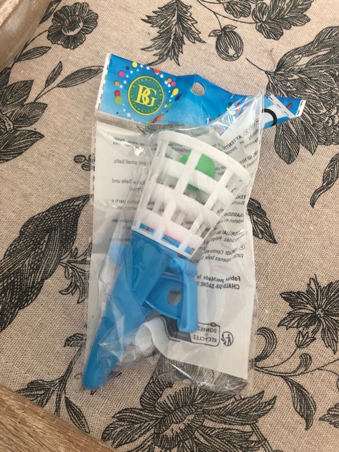 Jouet enfant attrape balle