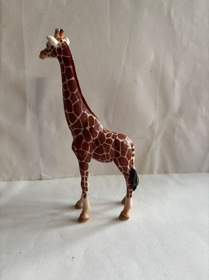 Girafe Schleich - photo numéro 3