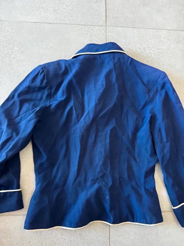 Haut navy avec épaulettes, taille S, bon état - photo numéro 4