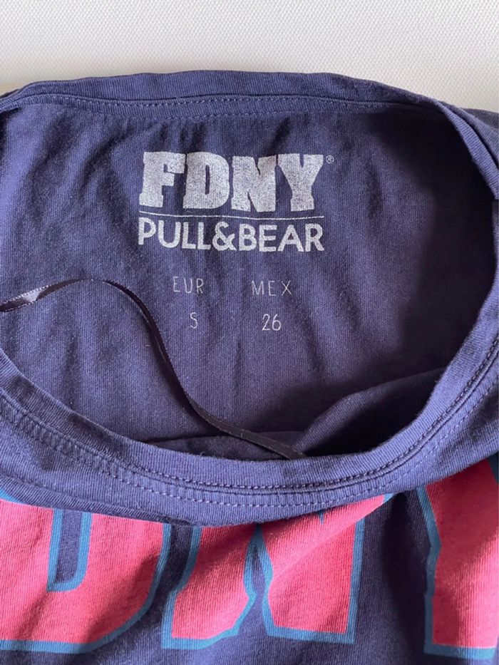 T-shirt femme taille S Fire Department City of New York - photo numéro 3