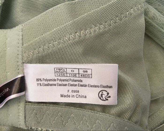 Lot deux soutiens gorge 125E jamais porté - photo numéro 5