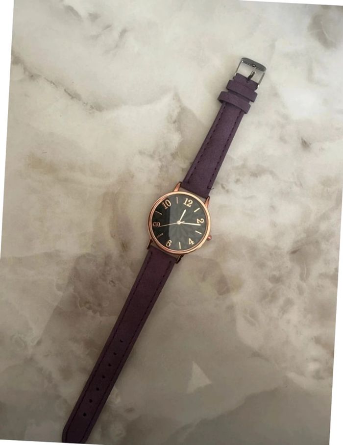 Montre neuve pour femme - photo numéro 2